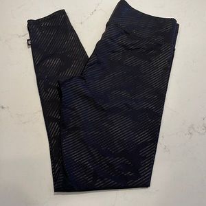 TEREZ stripe black camo leggings